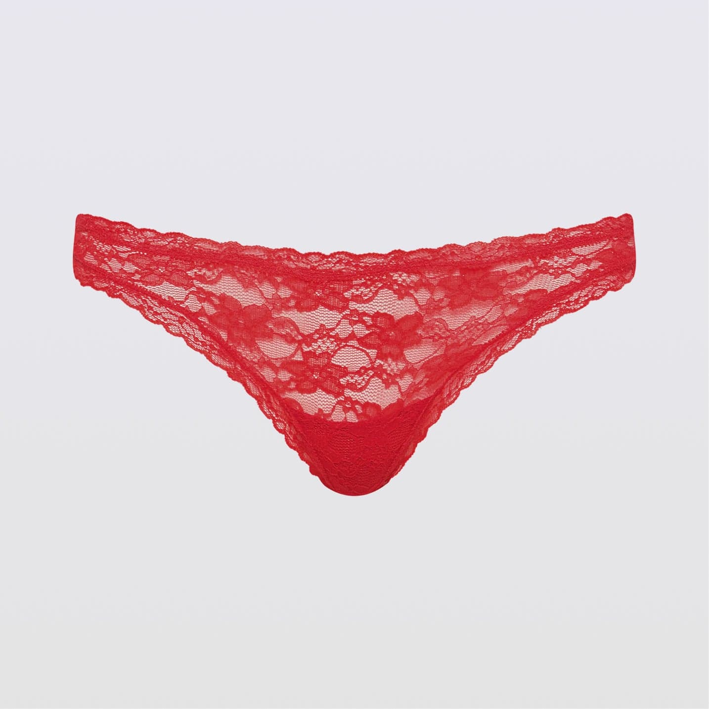 Effortless Lace Thong Cherie