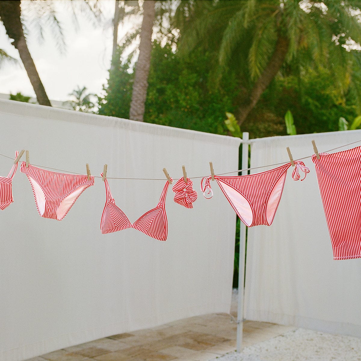 Triangle Bikini Top Cabana (Riviera/White)